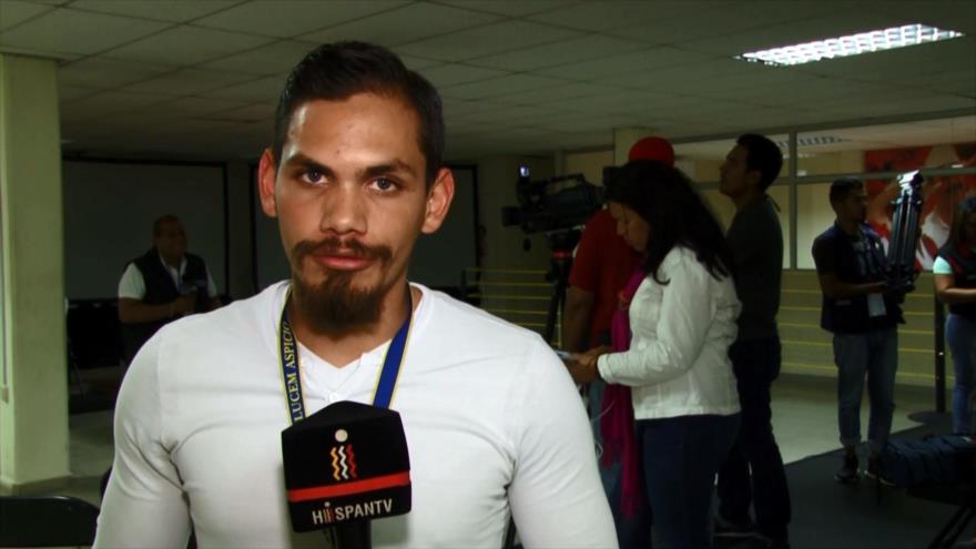 Hondureños rechazan fraude electoral con masiva movilización