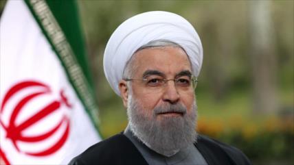 Rohani felicita aniversario del natalicio del Profeta del Islam (P)