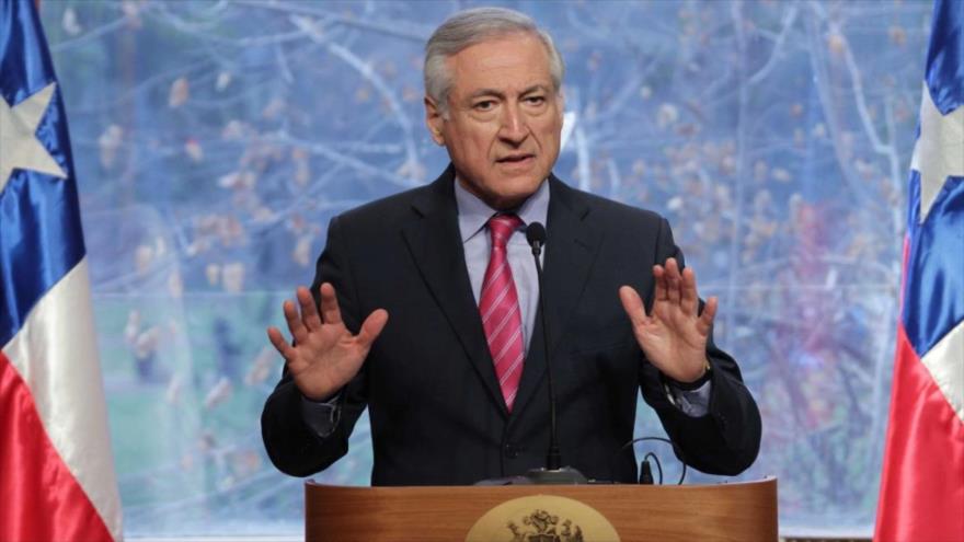 El ministro de Asuntos Exteriores de Chile, Heraldo Muñoz, durante una rueda de prensa.