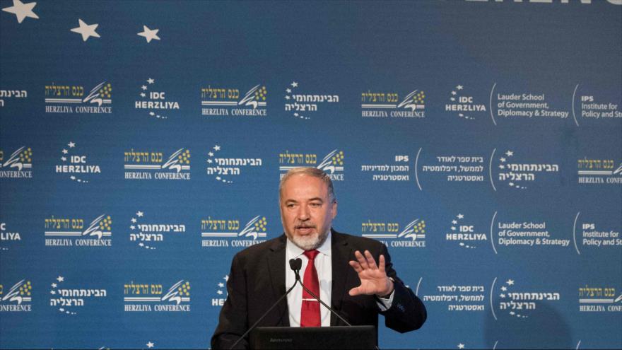 El ministro israelí para asuntos militares, Avigdor Lieberman, interviene en una conferencia de seguridad, Herzliya, 22 de junio de 2017.