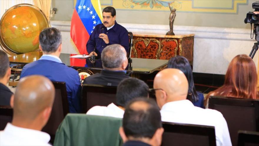 Maduro agradece a garantes internacionales que avalaron comicios