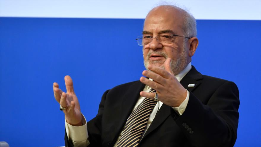 El canciller iraquí, Ibrahim al-Yafari, participa en una conferencia sobre la seguridad en la región mediterránea en Roma, 30 de noviembre de 2017.