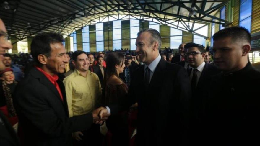 El vicepresidente de Venezuela, Tareck El Aissami, durante la juramentación de alcaldes de 
Estado Mérida, 14 de diciembre de j2017.