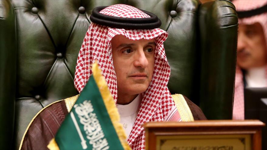 El ministro saudí de Exteriores, Adel Al-Yubeir, en una cumbre de los países árabes, 4 de diciembre de 2017.