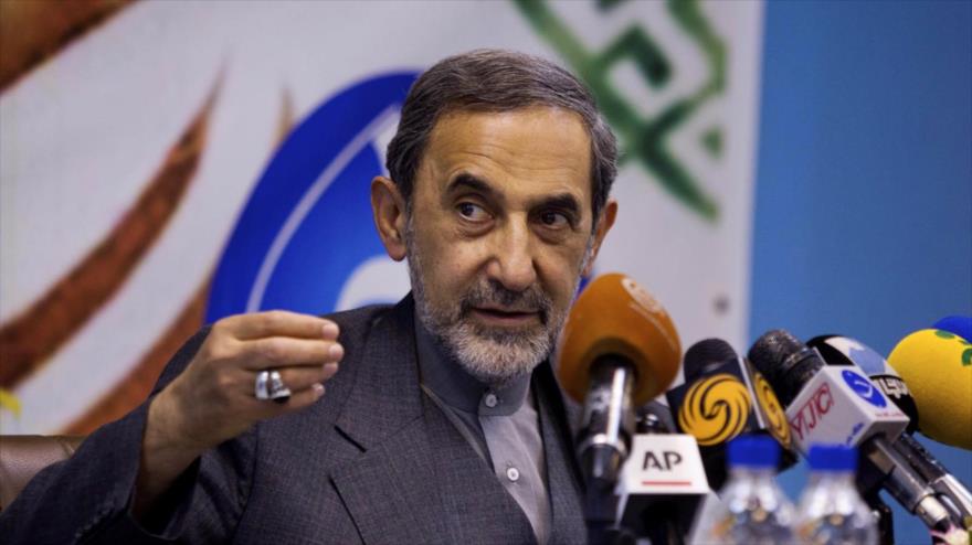 Ali Akbar Velayati, asesor del Líder de la Revolución Islámica de Irán.