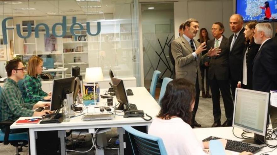 ‘Noticias falsas’ y ‘bitcóin’, entre candidatas a palabra del año | HISPANTV