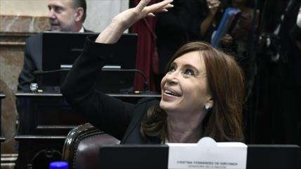 HRW: Cargos en contra de Cristina Fernández son sumamente endebles