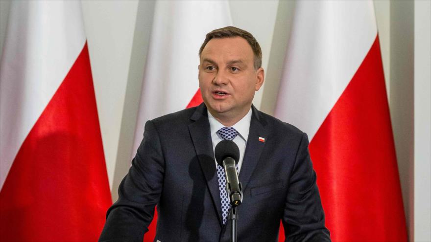 El presidente polaco, Andrzej Duda, asiste a una conferencia de prensa para anunciar sus proyectos de reformas judiciales, 25 de septiembre de 2017.