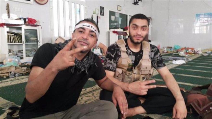 Salman al-Faray, activista saudí (izda.).