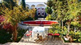 Irán - 1. Museo de la mujer francesa en Badrud 2. El regalo del Golfo Pérsico en Bushehr 3. La región de Jorhe en Arak