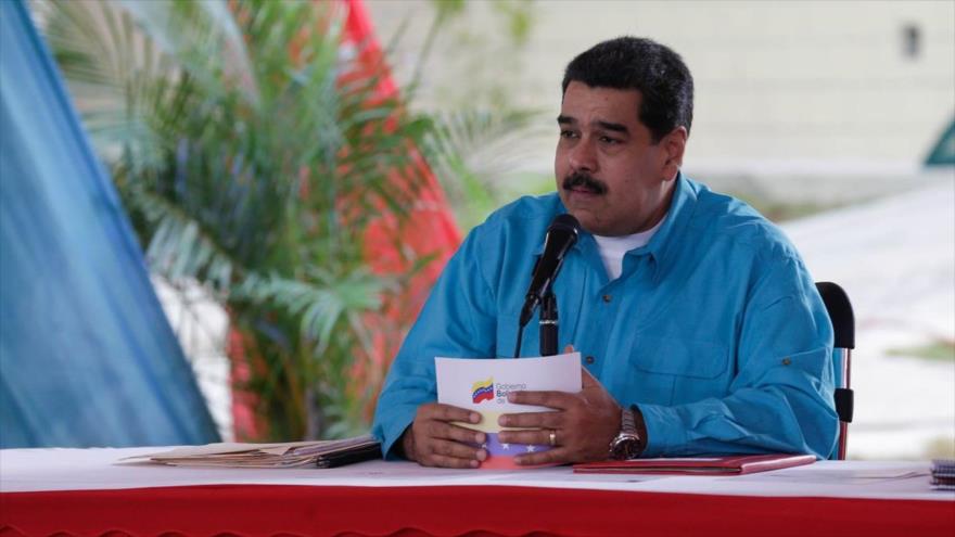 Maduro: Canadá y Brasil reconocen ANC al retirar representantes 