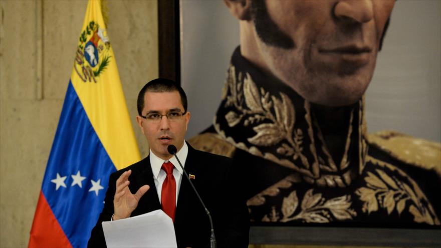 El minstro de Exteriores venezolano, Jorge Arreaza, durante una conferencia de prensa, Caracas, 29 de septiembre de 2017.