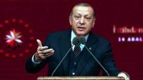 Presidente de Turquía cuestiona la democracia en EEUU