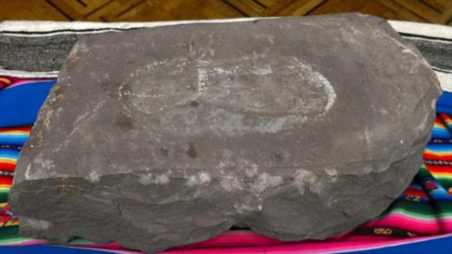 La huella humana pétrea más antigua del mundo recuperada en Bolivia.
