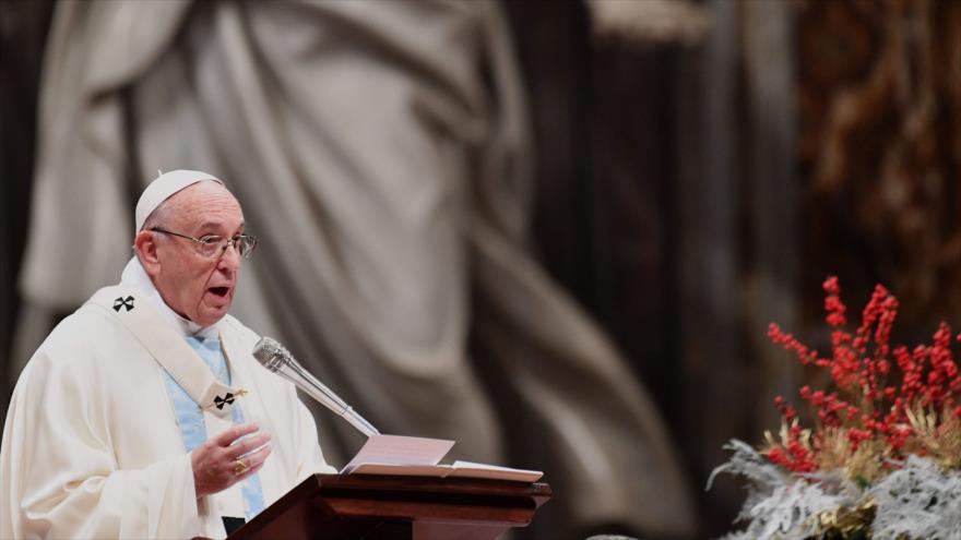 Papa Francisco habla en la misa dedicada al tema de la paz mundial el día de Año Nuevo, 1 de enero de 2018.