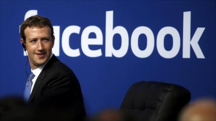 Facebook rutinariamente bloquea cuentas a petición de EEUU e Israel