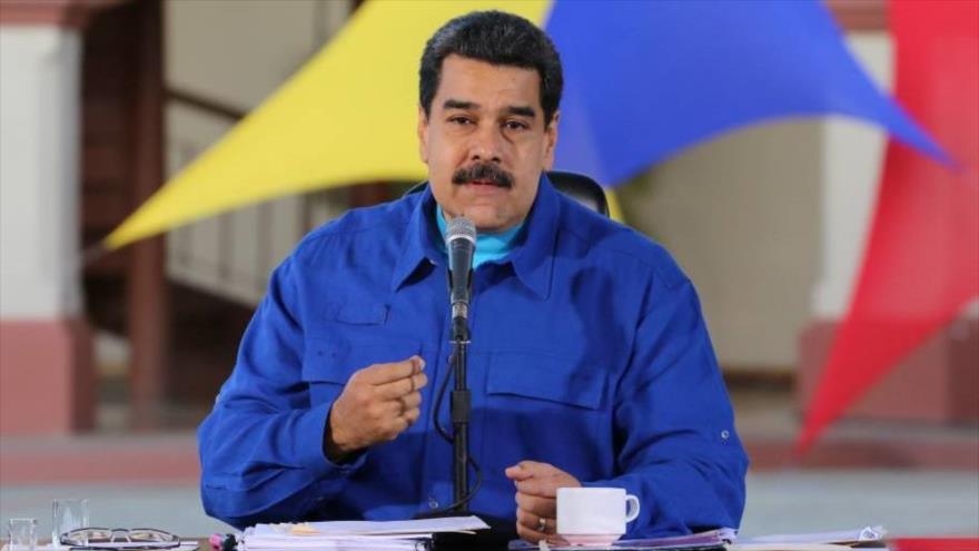 El presidente de Venezuela, Nicolás Maduro, da un discurso en el Cuartel de la Montaña, en Caracas (capital), 4 de enero de 2018.