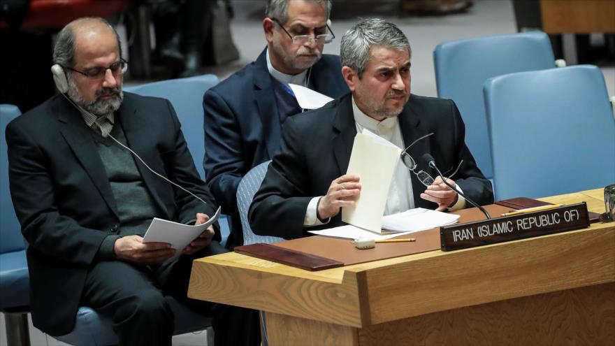 El embajador iraní ante la ONU, Qolamali Joshru, durante una sesión del CSNU, 5 de enero de 2018.