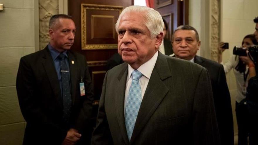 El nuevo presidente de la Asamblea Nacional (AN) de Venezuela, Omar Barboza, en el ente legislativo, 5 de enero de 2018.
