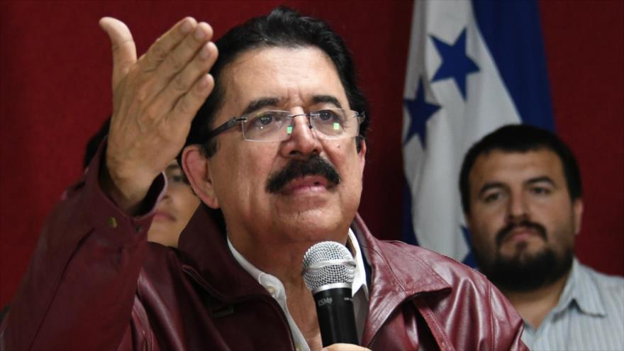 El expresidente hondureño Manuel Zelaya, durante una rueda de prensa en Tegucigalpa, la capital de Honduras, 22 de diciembre de 2017.