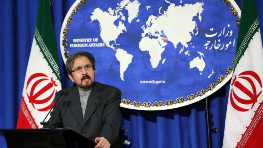 El portavoz de la Cancillería iraní, Bahram Qasemi, ofrece una rueda de prensa en Teherán, capital iraní.