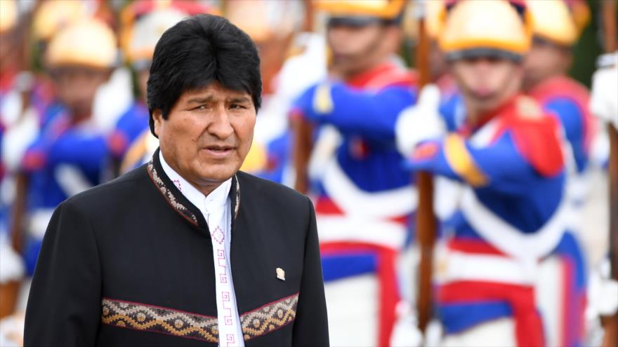 El presidente de Bolivia, Evo Morales, llega al Palacio de Planalto, en la capital brasileña, Brasilia, 5 de diciembre de 2017.
