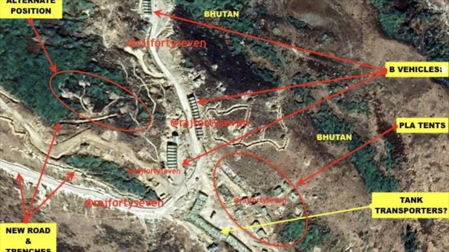 Imagen satelitales que muestra ‘despliegue’ de fuerzas chinas en Doklam Plateau.