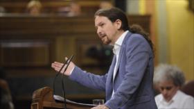 Líder de Podemos urge a superar ‘guerra de banderas’ en Cataluña