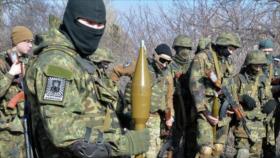 Rusia: EEUU equipa a radicales ucranianos con armas pesadas