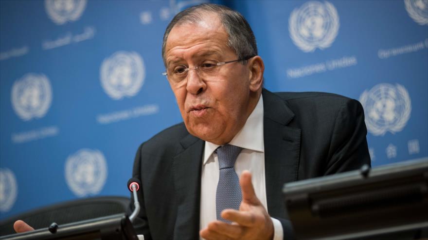 El ministro de Exteriores de Rusia, Serguéi Lavrov, habla en una rueda de prensa en la sede de la ONU en Nueva York (EE.UU.), 19 de enero de 2018.