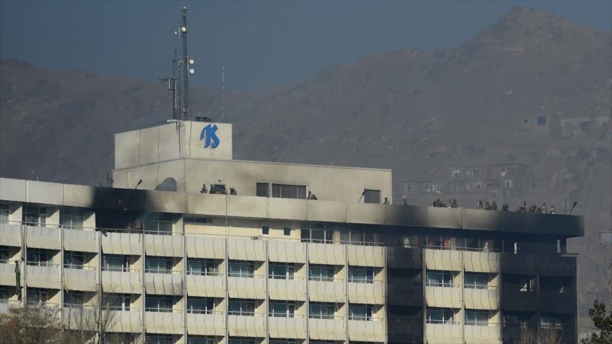 40 muertos, incluidos 15 extranjeros, en ataque a hotel en Kabul