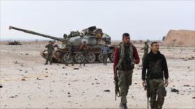 Fuerzas Tigre sirias entran en clave ciudad Abu Al-Duhur en Idlib