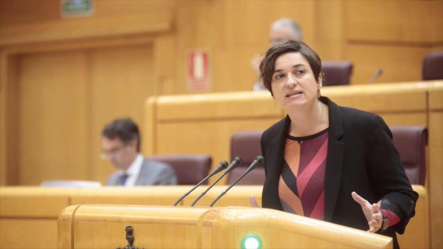 La representante de Unidos Podemos Sara Vila, en una sesión del Senado español.