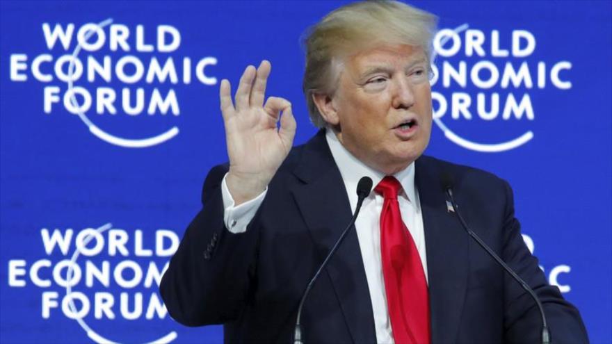 El presidente de EE.UU., Donald Trump, ofrece un discurso en el Foro Económico Mundial de Davos, Suiza, 26 de enero de 2018.