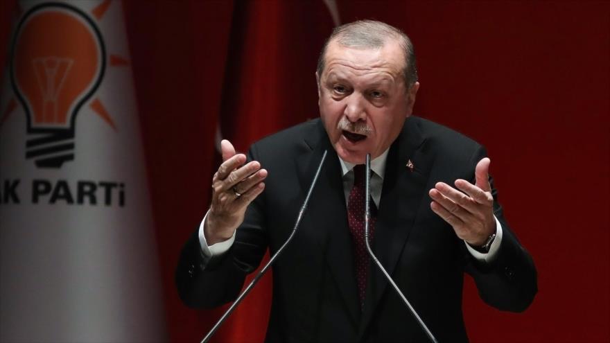 Erdogan amenaza con ampliar ofensiva contra kurdos en Siria