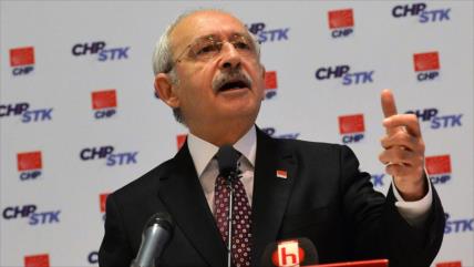 Oposición turca llama a Ankara mantener diálogo directo con Siria