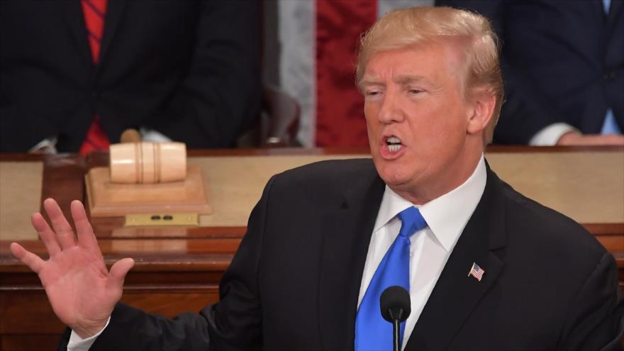 El presidente de EE.UU., Donald Trump, da un discurso en el Congreso en Washington, 30 de enero de 2018.