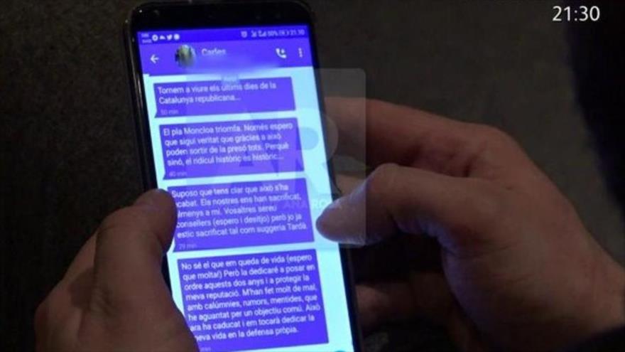 El Programa de Ana Rosa difunde imagen de pantalla de celular de Toni Comín, exconsejero de Carles Puigdemont, 31 de enero de 2018.