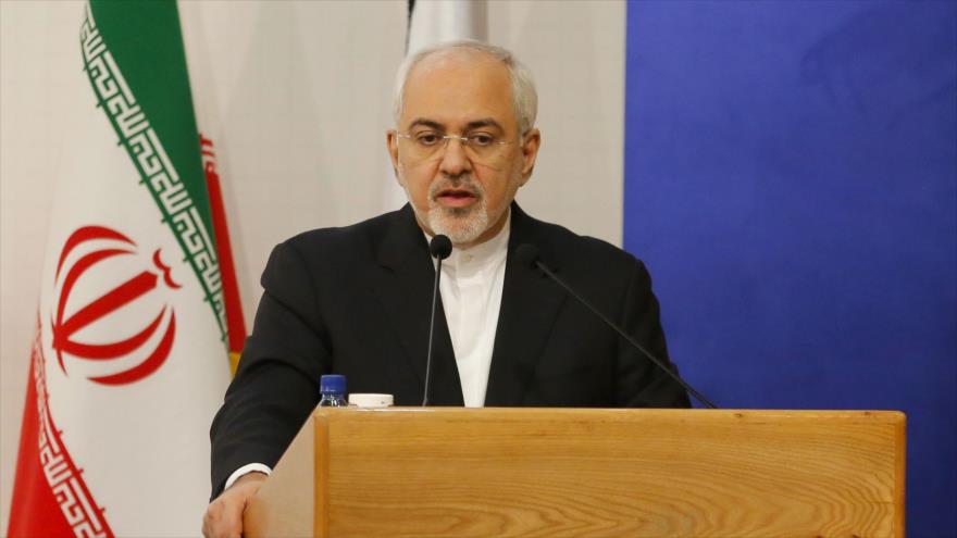 El canciller iraní, Mohamad Yavad Zarif, ofrece un discurso en la Conferencia de Seguridad de Teherán, 8 de enero de 2018.