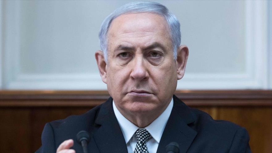 El primer ministro de Israel, Benyamin Netanyahu, acude a la reunión semanal de su gabinete, 4 de febrero de 2018.