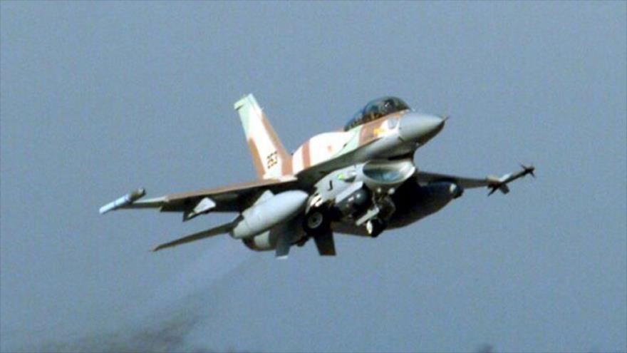 Un cazabombardero F-16I Fighting Falcon, de producción estadounidense, de la fuerza aérea israelí.