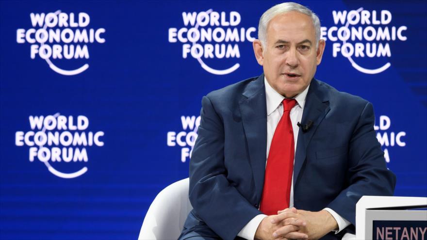 El premier israelí, Benyamin Netanyahu, habla en el Foro Económico Mundial en Davos, 25 de enero de 2018.