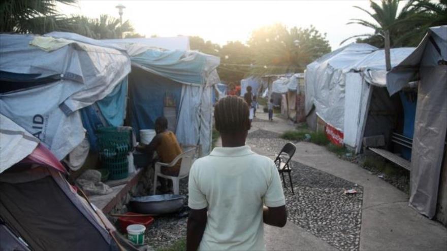 Un campo de refugiados tras el terremoto de 2010 en Haití .