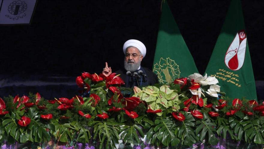 Rohani destaca fracaso de complots de EEUU contra Irán