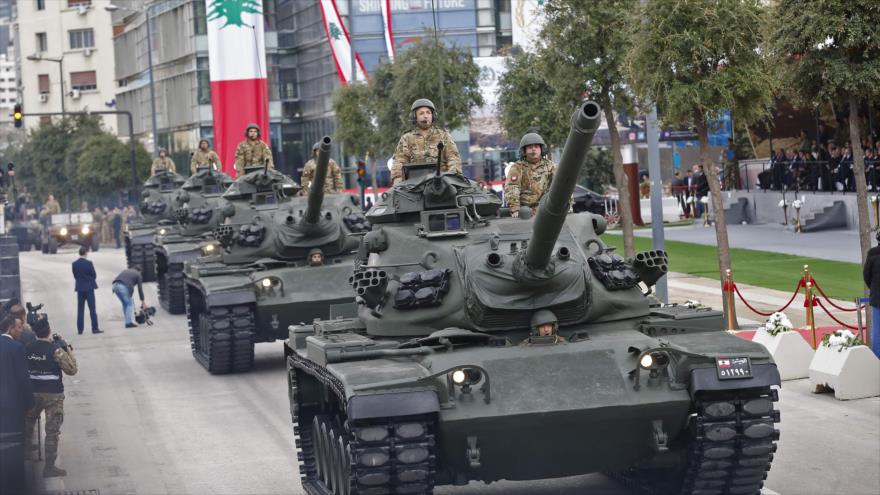 Las Fuerzas Armadas libanesas participan en un desfile militar en el marco de las celebraciones del Día de la Independencia, 22 de noviembre de 2017.
