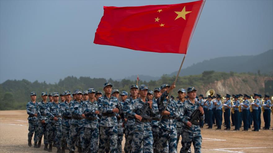 Fuerzas del Ejército chino durante un desfile militar.