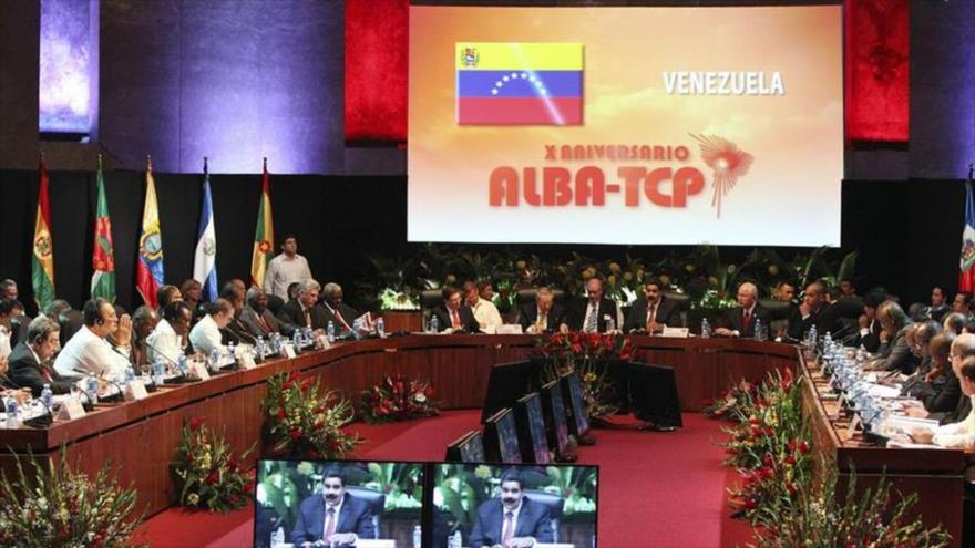 Vista general de la sesión plenaria de la XIII Cumbre de la Alianza Bolivariana de los Pueblos de las Américas (ALBA).