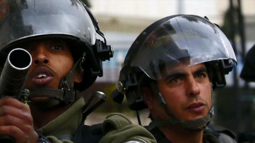 Carros de combate y aviones israelíes bombardearon la franja de Gaza