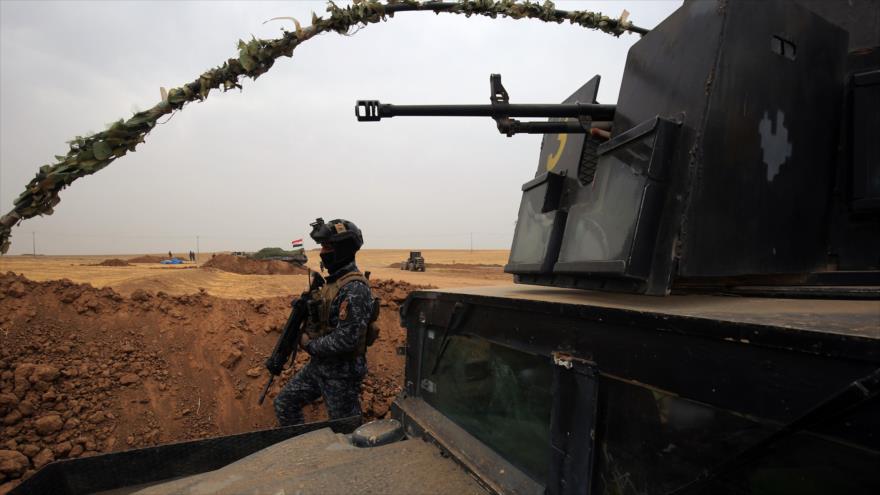 Fuerzas iraquíes desplegadas cerca de la frontera que comparte el país con Siria, 28 de octubre de 2017.