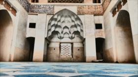 Irán: 1. Artesanía en Bushehr 2. Natanz (Caravasar de Kuhab, Mezquita Yame) 3. Lugares religiosos de Daaraab